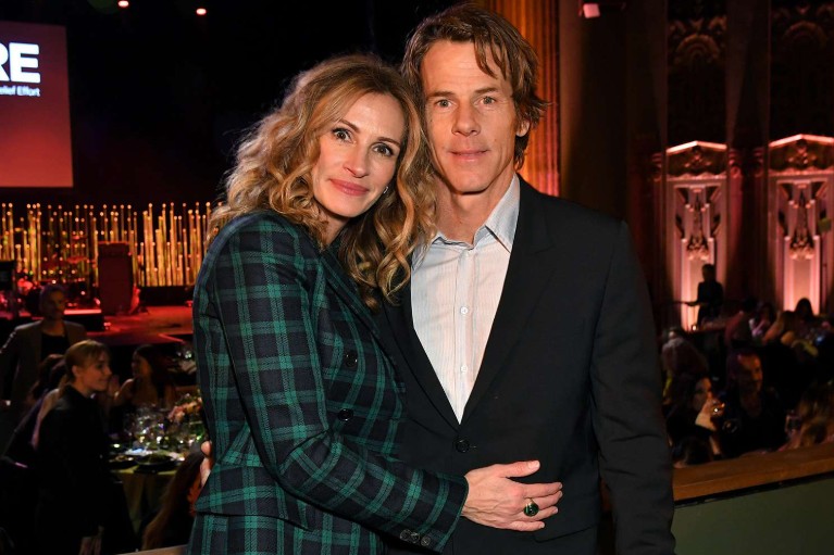 Julia Roberts and Danny Moder